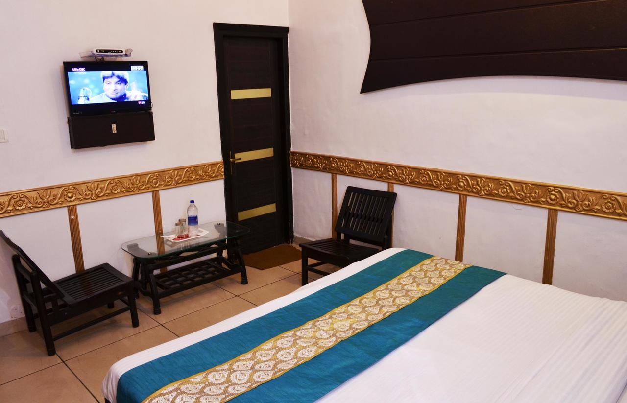 فندق Oyo 5884 Amante Chandīgarh المظهر الخارجي الصورة